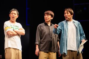 松丸亮吾とアルピー平子が案内人、芸能人たちが推理力競う新舞台「AGASA」好評