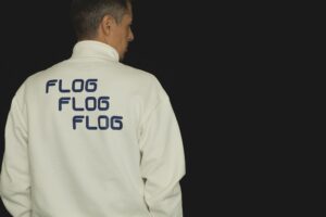 大人のためのゴルフウェアブランド「FLOG」から冬の新作ゴルフスウェットが登場