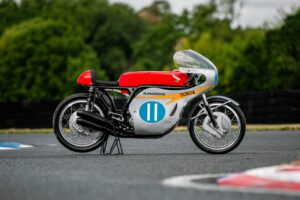 ホンダの歴史的レーサーRC173が英オークションに出品へ 予想最高2億円