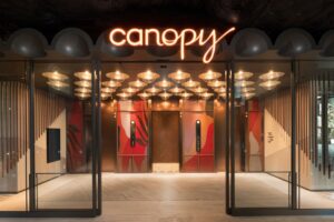 キャノピーbyヒルトン大阪梅田、最大30%オフセールなど開業2周年企画を開催へ