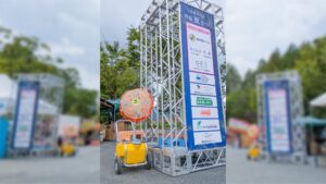 いけうち 第5回日本のへそ西脇夏まつりにミストファン3台提供 駐車場も開放