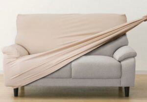 ニトリ ペットの引っかきキズや汚れに強いソファカバーを発売