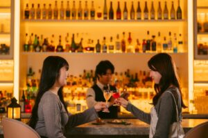 UNWIND HOTEL & BAR 小樽で紅櫻蒸溜所のジンフェアを9月19日より開催へ