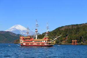 箱根海賊船でワンちゃん専用クルーズを２０２６年１０月に特別運航へ