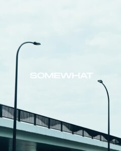 smore、スポーツウェアブランドSOMEWHATを9月11日に発売へ