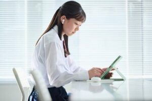 横須賀市が県内初となる全市立中学校23校でAI英語学習アプリの運用を開始