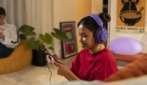 JBL、ハイレゾ対応有線ヘッドセットJBL Quantum 120を9月17日発売へ
