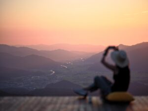 JAM福井勝山のJAMテラスで秋の夕陽を楽しむ限定ドリンクやコラボ商品を展開
