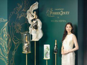 ペリエ ジュエ、イリス・ヴァン・ヘルペンとのコラボ限定ボトルを9月に世界初公開へ