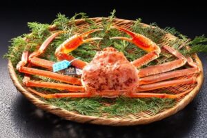 吉祥やまなか、加能ガニ1杯を味わう加能蟹会席付き宿泊プランを発売へ