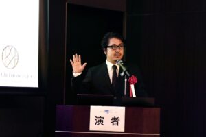 富田大介氏が日本デジタル矯正歯科学会で登壇、XRや3Dクローン活用の取り組み発表