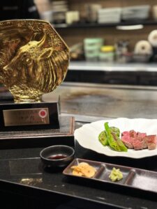 神戸牛祇園すだく鉄板が神戸牛を異なる仕立てで味わう秋の特別コースを提供
