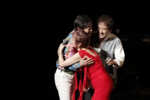 オルケスタ・デ・ラ・ルスと塩谷哲、宮沢和史が共演 東京公演を開催
