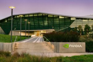 NVIDIA、豪州パートナーと2027年までに最大2GWのAIインフラ拡張へ