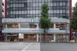 SHARE LOUNGE 田町駅前がリニューアル スターバックス導入の新業態3店舗目