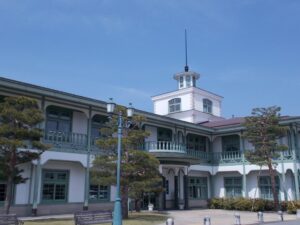 高山市図書館の煥章館、来館600万人記念で図書館フェア2026を開催へ