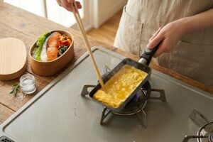ワッツとオレンジページがコラボ　家事をスマートにするキッチングッズ新発売へ