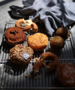 STANDARD DONUTSがエキマルシェ大阪に9月18日オープン 限定商品も登場