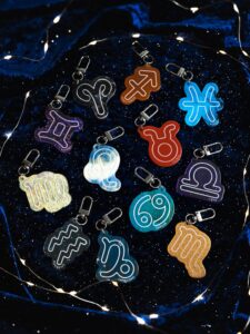 ケンエレファント、アップサイクルアクリル使用の12星座チャームを10月発売へ