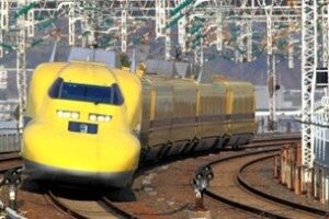 ドクターイエローT5編成の7号車が広成建設の研修施設で保存展示へ 2027年9月予定