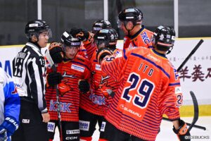 H.C.栃木日光アイスバックスがHLアニャンに4-3で勝利