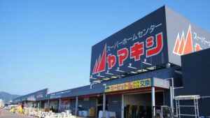 ヤマキシ10店舗にシノプスのAI導入、人時売上高が前年比最大110%向上