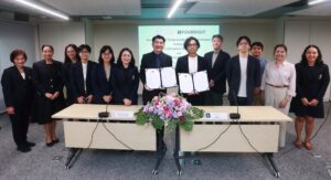 フォーデジットがタイのチュラロンコン大学文学部とサービスデザイン分野でMOU締結