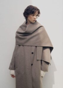 スタイレムとモデラート、SOÉJUの新作ウールカシミヤコートなどを9月25日発売へ