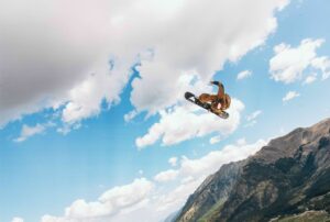 Burton、ゼブ・パウエルのシグネチャーコレクションを9月25日より発売へ