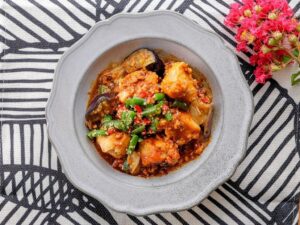 たっぷり鶏むね肉のピリ辛麻婆あんが9月25日（金）に新登場へ