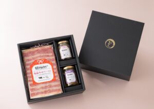 イチカワファームの八戸毬姫牛加工品ギフトが青森県物産振興協会会長賞を受賞