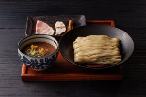名古屋・栄に濃厚つけ麺店 燈 tou が2026年10月6日オープンへ