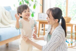 子どもが服を選び始める年齢は3〜4歳が最多 アクトインディ調査