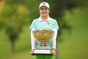 桑木志帆がミヤギテレビ杯で今季3勝目 吉本ひかるはステップツアー通算3勝目