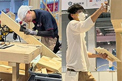 第48回技能五輪国際大会で住友林業ホームエンジニアリングの2名が敢闘賞を受賞