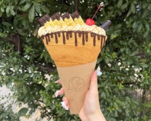 クレープとエスプレッソと、プリン王子監修のクレープを10月1日から限定販売