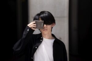 カワニシカバン、手のひらサイズのミニ財布Dual 財布 handを10月3日発売へ