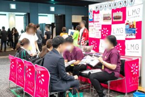 クオキャリアが歯科医師合同就職説明会MEETUPを東京・大阪・福岡で開催