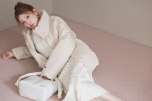 dazzlinが吉田朱里とのakarin made.第3弾となる冬の全4型を発表