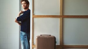 RIMOWA、Essentialなどにシーズン限定の新作カラー2色を発売へ