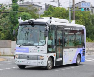 先進モビリティ 八王子市で自動運転バスのレベル2実証運行を開始