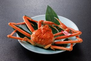 休暇村奥大山、タグ付き松葉ガニ姿茹で付き本ズワイガニ会席を11月13日より販売へ