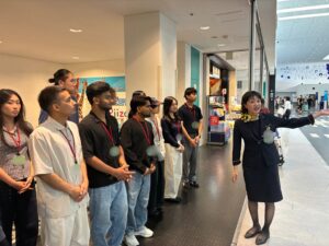 神戸国際大学の学生が神戸空港で実地授業 航空業界の現場を学ぶ