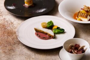 ザ・プリンスギャラリー 東京紀尾井町 食の宝庫・和歌山のフルーツや魚を使用した秋の美食体験 ホテル開業10周年記念のコラボレーションフェアを開催