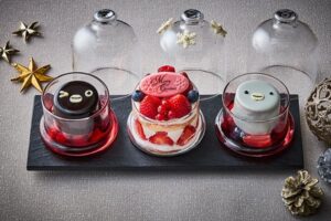 ホテルメトロポリタンがSuicaのペンギンのケーキ付き宿泊プランを10月13日予約開始へ