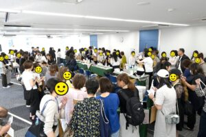 大阪市内でフェムテック展示会を開催 多数が来場