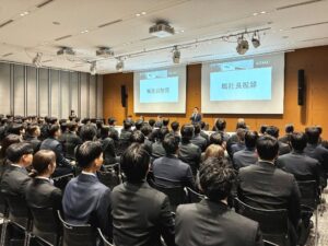 ケイアイスター不動産が2027年度内定式 過去最多の200名超が参加