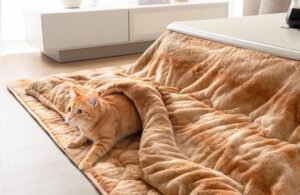 タンスのゲンがもはや、ねこ。シリーズのこたつ用掛け敷布団セットを発売