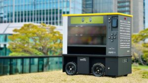 ピムト、大阪のイベントで移動型無人販売ロボットPIMT-0の遠隔操縦実証へ