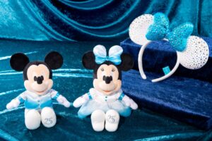 東京ディズニーシー、25周年記念のスワロフスキー使用グッズを11月25日発売へ